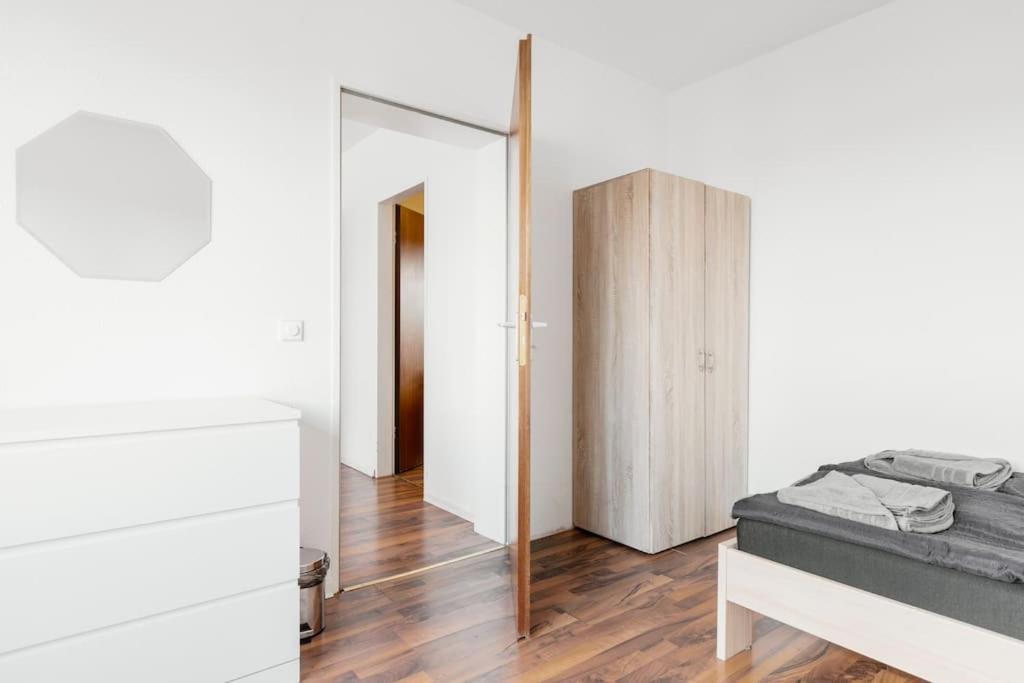 Malidu Apartment Krefeld Duesseldorf エクステリア 写真